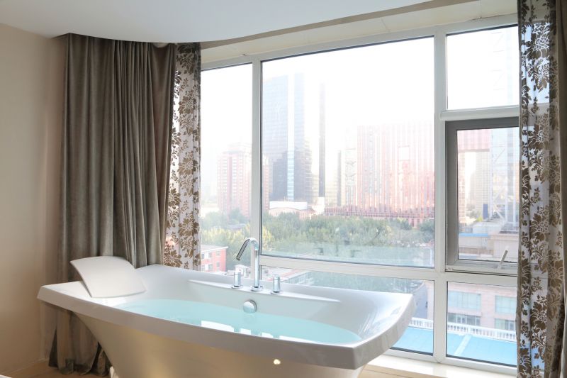 Top Bathtub Installation Companies in Elyria, OH